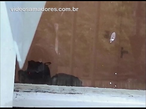 ❤️ 角質男人和另一個男人一起看他的女朋友，在不打擾這對夫婦的情況下錄製他媽的視頻 ☑ 色情 在我們 ❌️